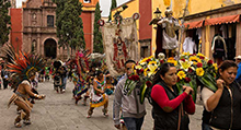 Todo el pueblo participa en las celebraciones de San Miguel de Allende