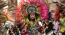 Elaborados trajes de las celebraciones típicas de San Miguel de Allende