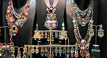 Tienda The Family Jewels de la Diseñadora Ayala Bar